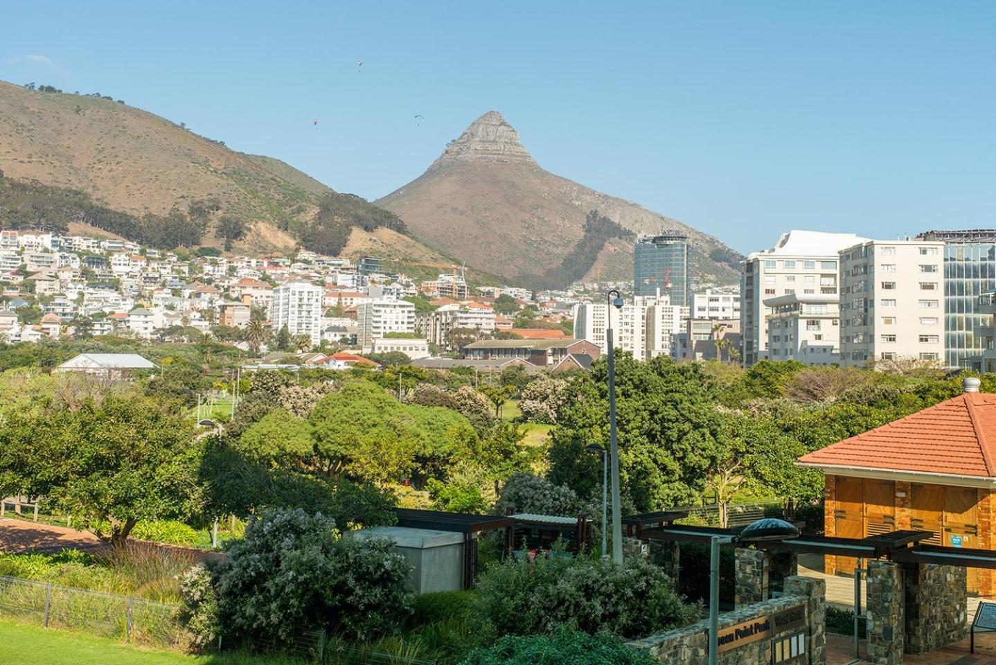 V&a Waterfront Luxury By Nivar Apartment