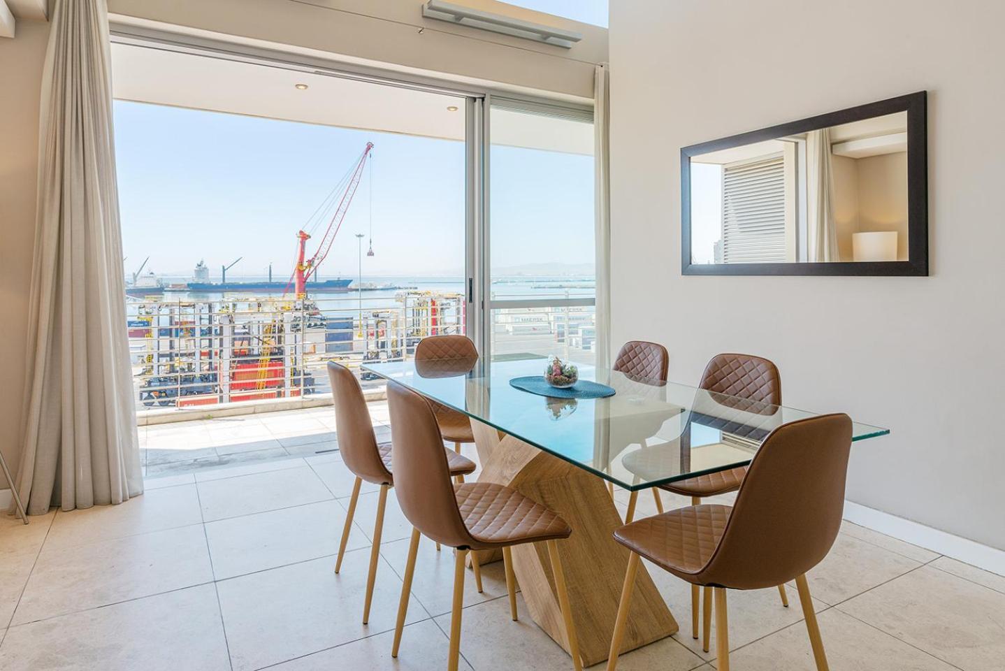 V&a Waterfront Luxury By Nivar Cape Town