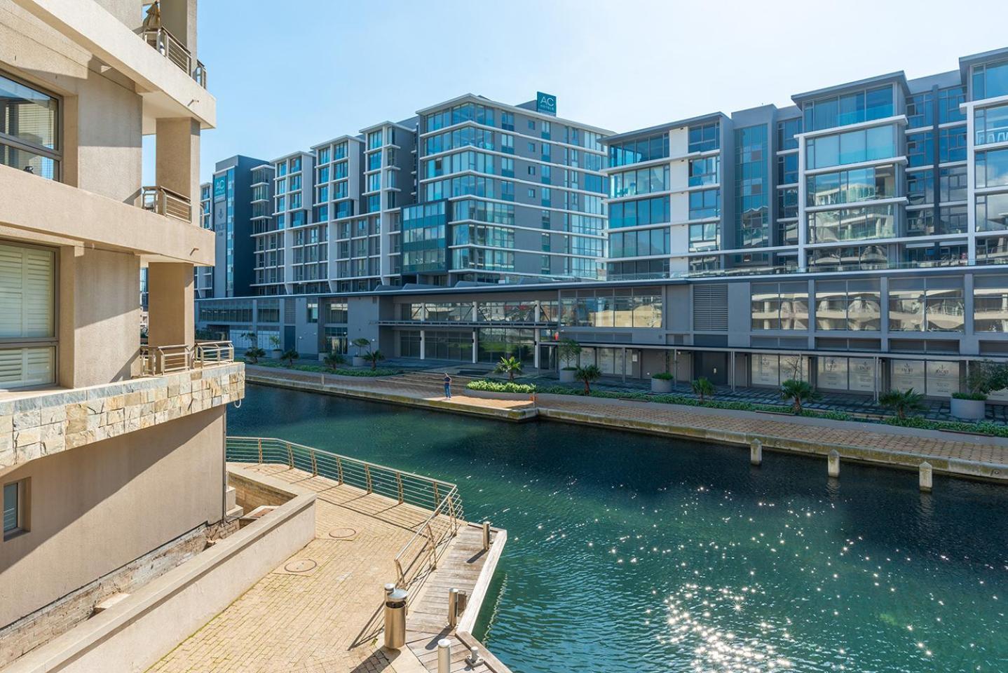 V&a Waterfront Luxury By Nivar *