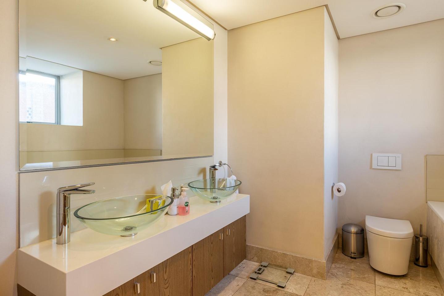 Apartment V&a Waterfront Luxury By Nivar