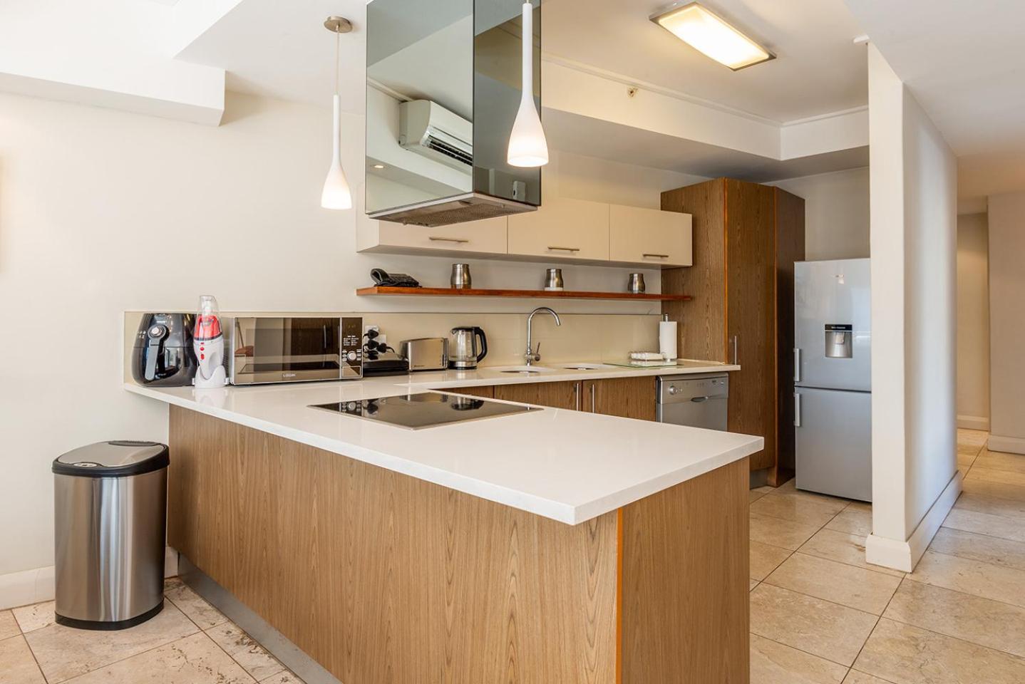 V&a Waterfront Luxury By Nivar Apartment